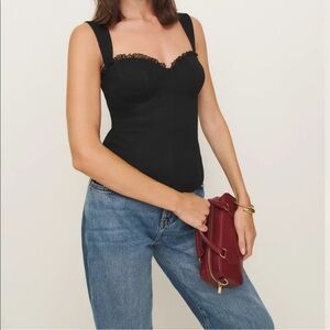 “💖Sale” Reformation Alisa Top - Black